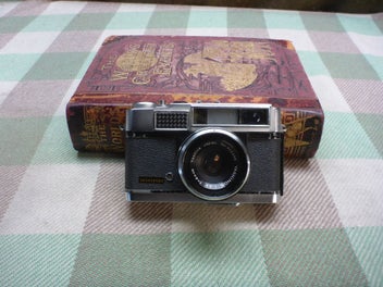 Image 1 of 7
