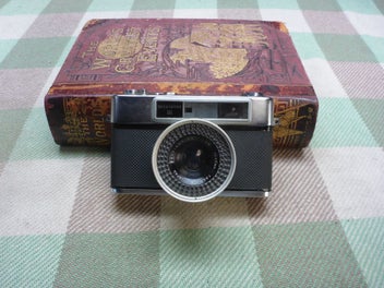 Image 1 of 7