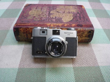 Image 1 of 8