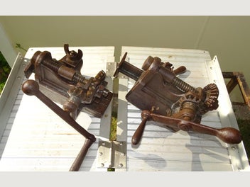 Image 1 of 6