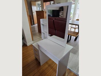 Image 1 of 11