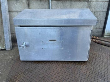 Image 1 of 8