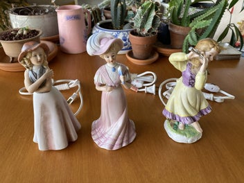 Image 1 of 8