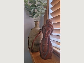 Image 1 of 8