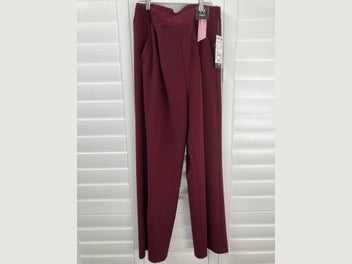 Image 1 of 7