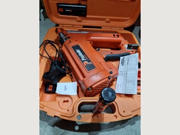 Image 1 of 20