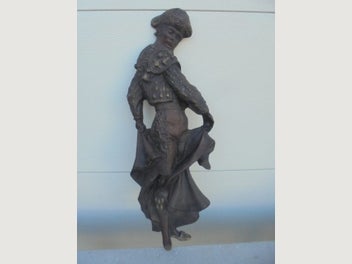 Image 1 of 9