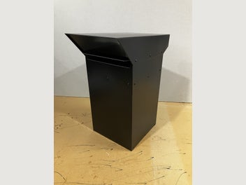 Image 1 of 7