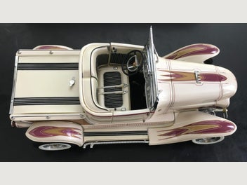 Image 1 of 7