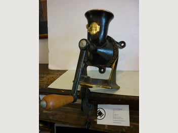 Image 1 of 6
