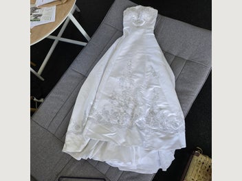 Image 1 of 18
