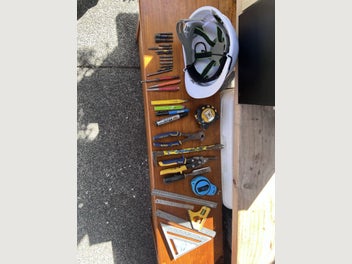 Image 1 of 6