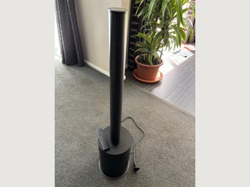 Image 1 of 7