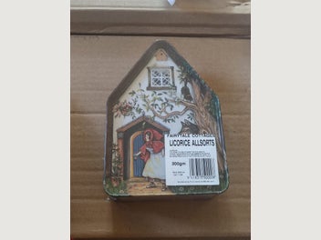 Image 1 of 7