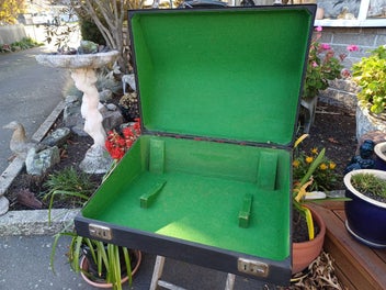 Image 1 of 8
