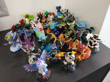 Image 1 of 18