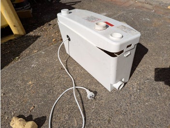 Image 1 of 4