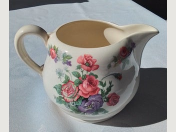 Image 1 of 5