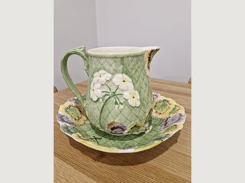 Image 1 of 8