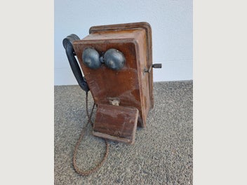 Image 1 of 6