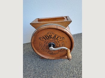 Image 1 of 5