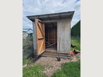 Image 1 of 6