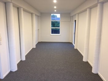 Image 1 of 20