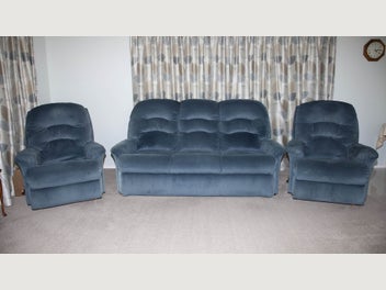 Image 1 of 5