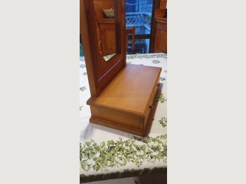 Image 1 of 8