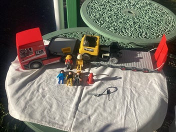 Image 1 of 6