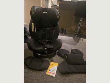 Image 1 of 5