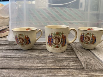 Image 1 of 3