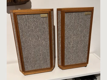 Image 1 of 20
