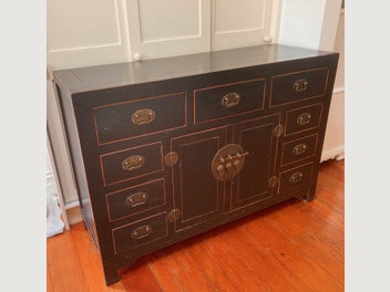 Image 1 of 8