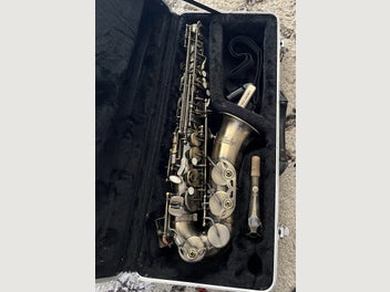 Image 1 of 4