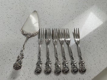 Image 1 of 2