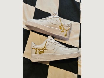 Image 1 of 10