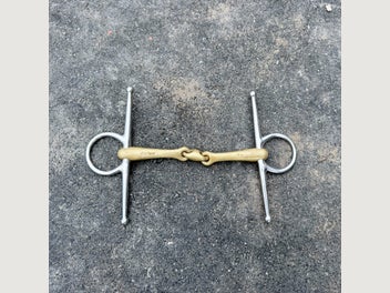 Image 1 of 3