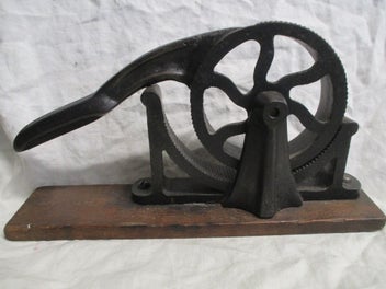 Image 1 of 4