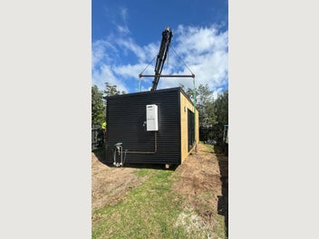 Image 1 of 5