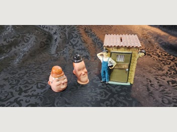 Image 1 of 6