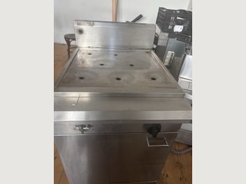 Image 1 of 5