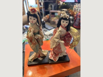 Image 1 of 2