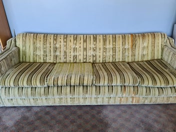 Image 1 of 7