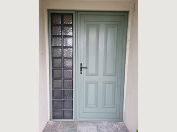 Image 1 of 5