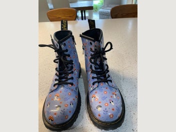 Image 1 of 8