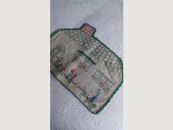 Image 1 of 5