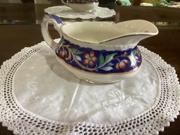 Image 1 of 7