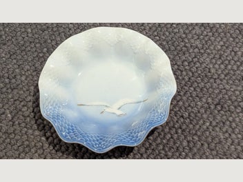 Image 1 of 8