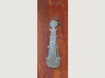 Image 1 of 6